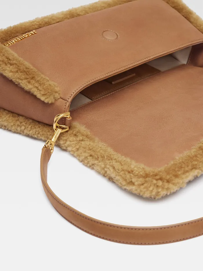 JACQUEMUS Shoulder Bags Puffed Shearling Flap Bag Camel 8211 Women
