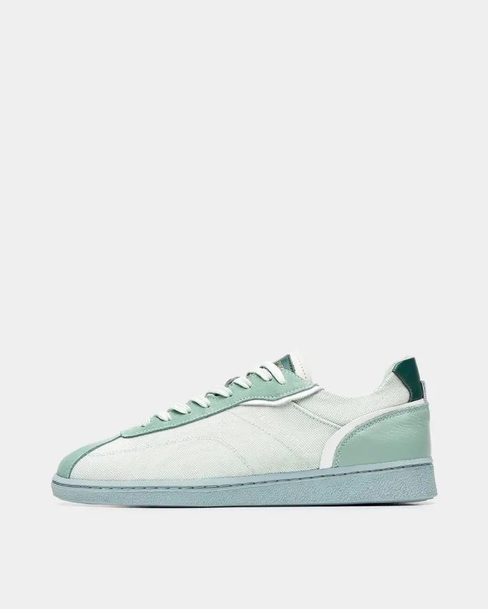 Pitch Classic Mint Women Filling Pieces Sneakers