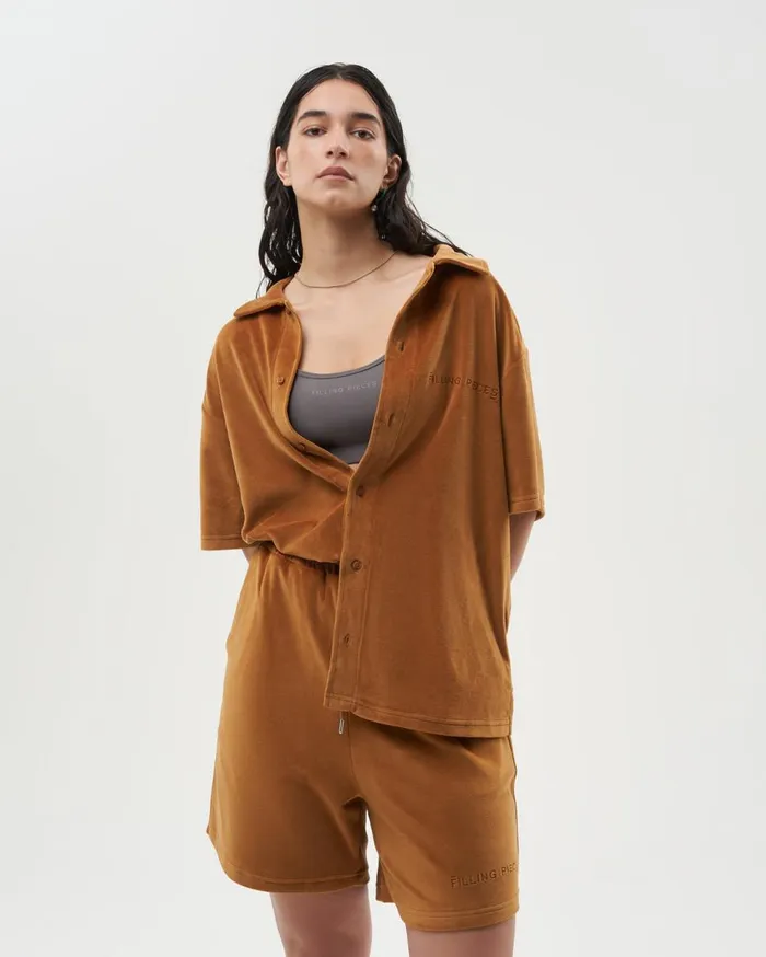 Resort Shirt Velvet Caramel Beige MenWomen Filling Pieces TShirts and Shirts