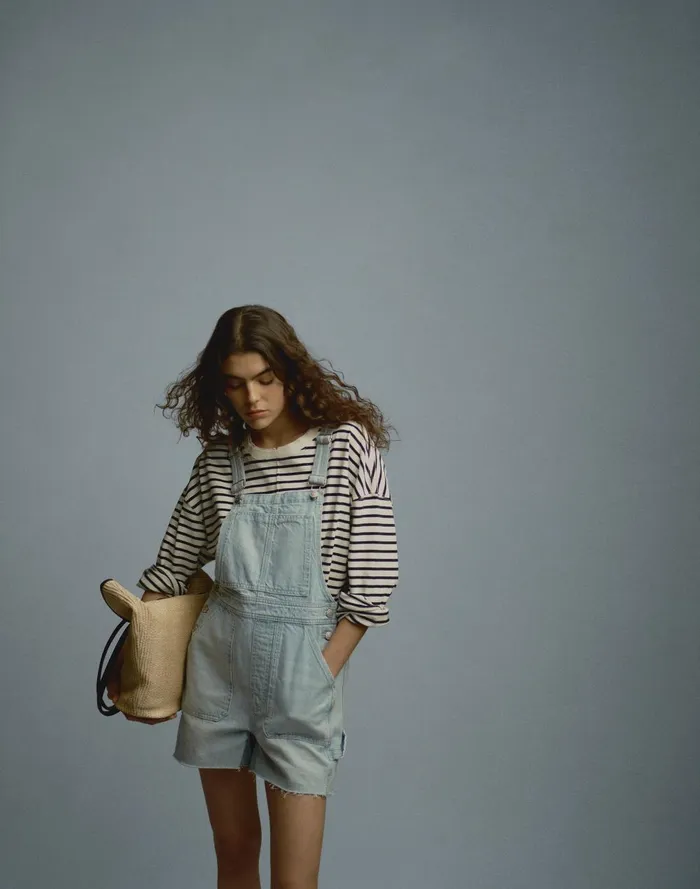 Women Shorts Madewell Denim Oversized Carpenter Shortalls In Chapin Wash RawHem Edition