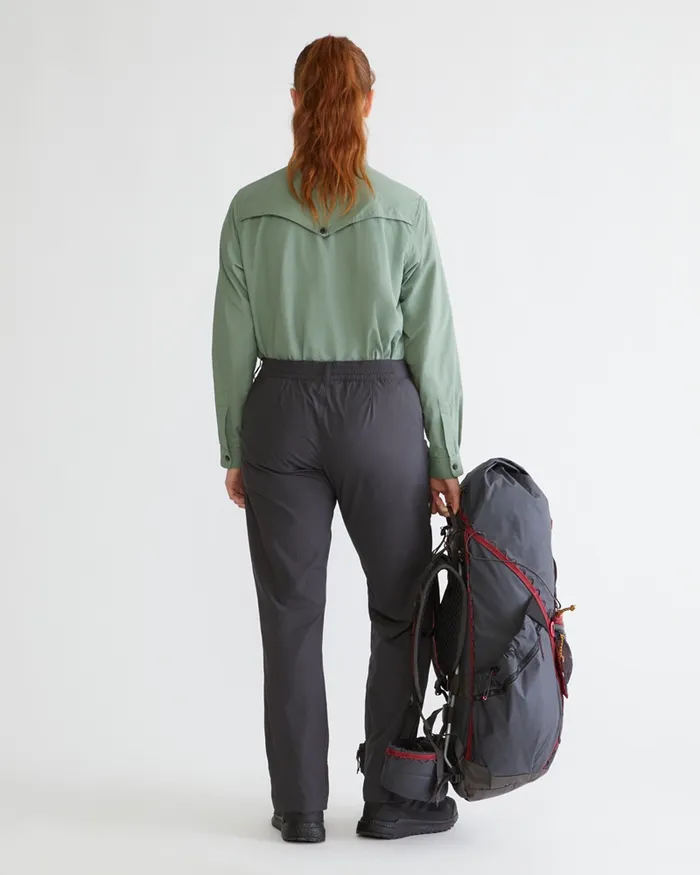 Alfhild Levitend Pants Raven Women Klttermusen Pants