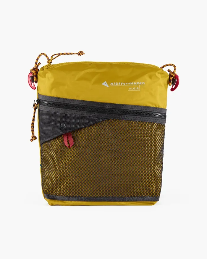 Algir Multislots Bag Multislots Bag 5L Gold MenWomen Klttermusen Gear Bags and Organisers Algir Multislots Bag Multislots Bag 5L Gold MenWomen Klttermusen Gear Bags and Organisers