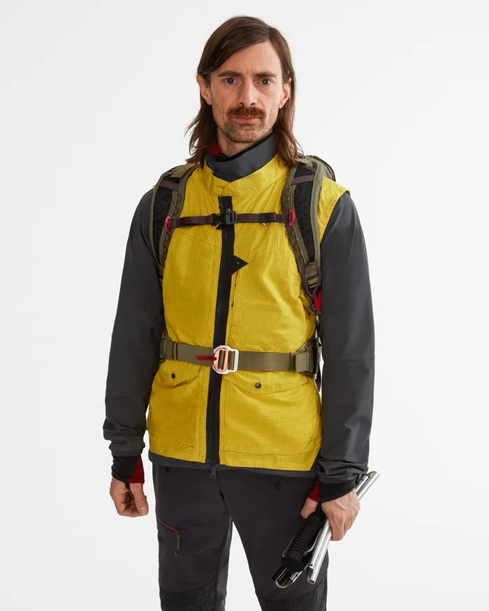 Ansur Windproof Vest Sulphur Raven Men Klttermusen Vests