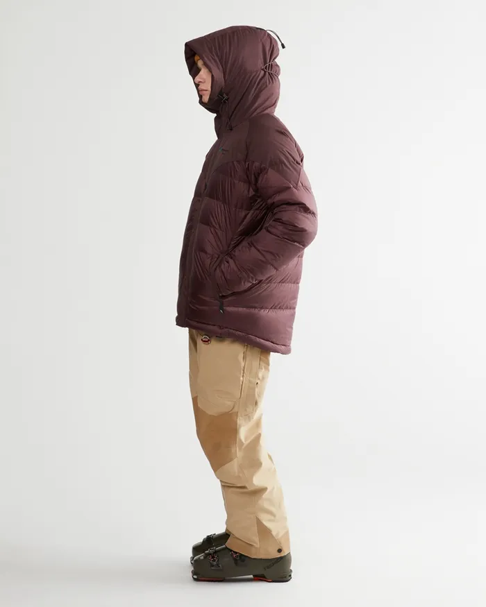 Atle 30 Midweight Midweight Down Jacket Amaranth Red Men Klttermusen Down and Insulated Jackets
