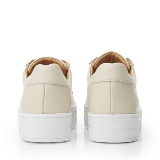 BBath Beige Leather Women Moda In Pelle SlipOn Trainers BBath Beige Leather Women Moda In Pelle SlipOn Trainers