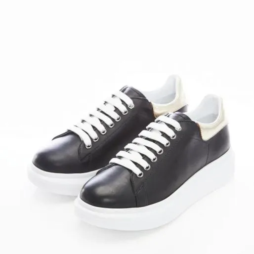 BLovi Black And Gold Metallic Leather Women Moda In Pelle Casual Shoes And Trainers BLovi Black And Gold Metallic Leather Women Moda In Pelle Casual Shoes And Trainers