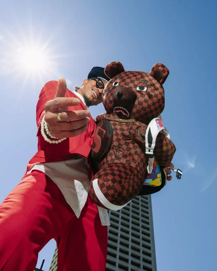 Bags SPRAYGROUND BEAR WEARING BACKPACK AS A BACKPACK