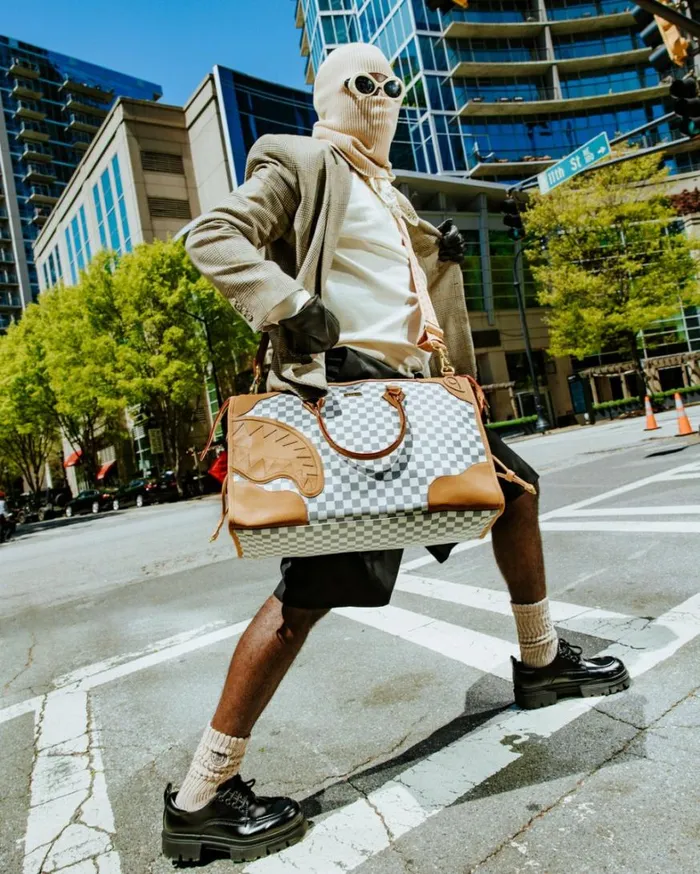 Bags SPRAYGROUND HENNY LATTE PYRAMID DUFFLE