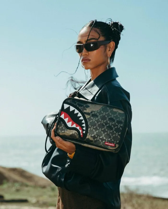 Bags SPRAYGROUND LASERS BLAZIN TOILETRY BRICKSIDE BAG