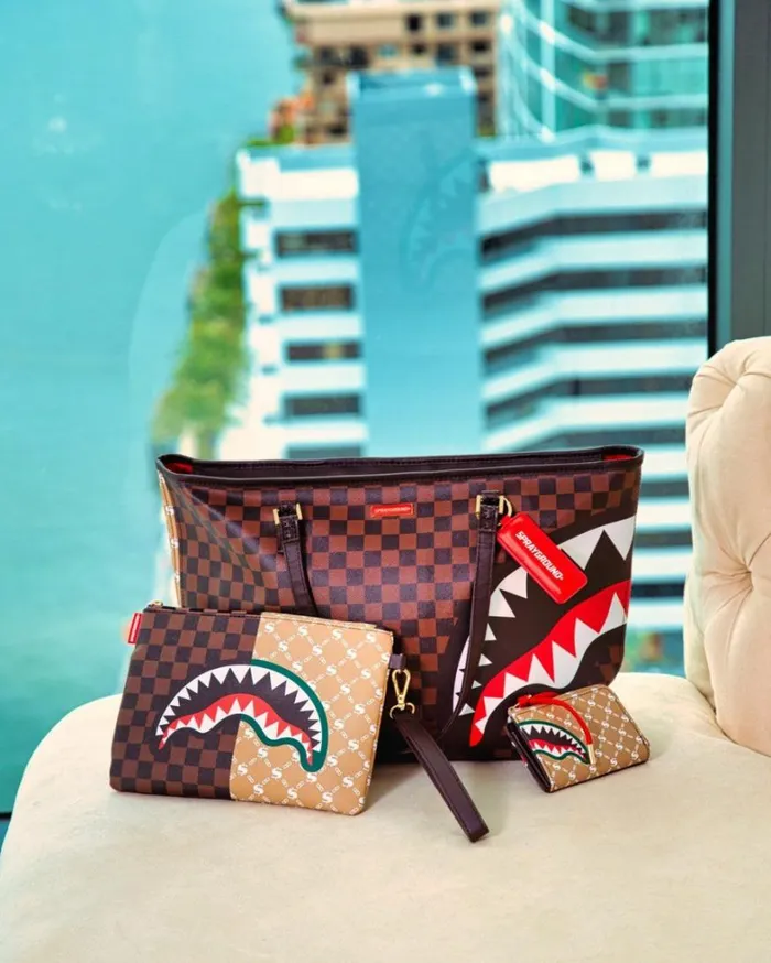 Bags SPRAYGROUND PARIS VS FLORENCE CROSSOVER CLUTCH Bags SPRAYGROUND PARIS VS FLORENCE CROSSOVER CLUTCH
