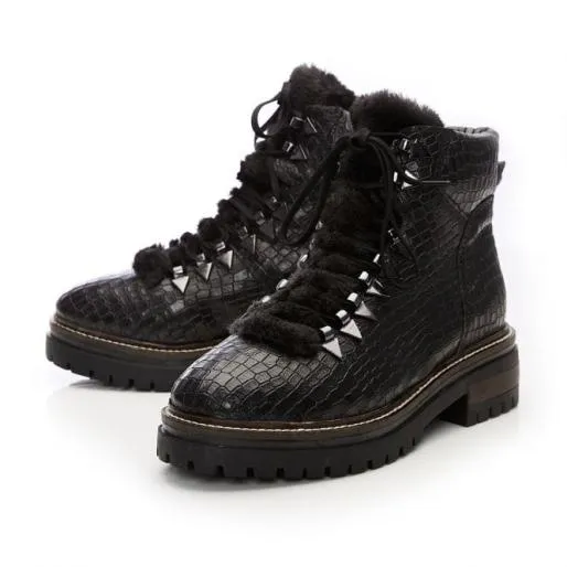 Chikkara Black Croc Women Moda In Pelle Ankle Boots