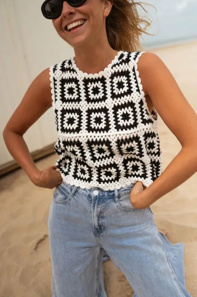 Easy Clothes Black And White Celestin Top Women039s Clothing Tops