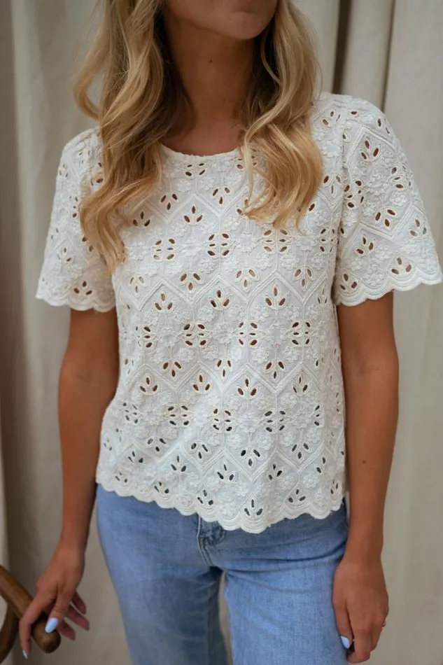 Easy Clothes Ecru Aja Blouse Women039s Clothing Blouses Easy Clothes Ecru Aja Blouse Women039s Clothing Blouses