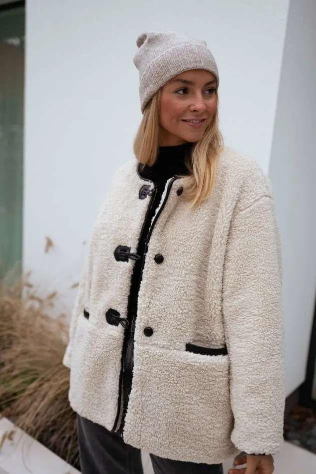 Easy Clothes Ecru Atlanta Faux Sheep Fur Jacket Women039s Clothing Jackets