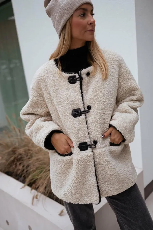 Easy Clothes Ecru Atlanta Faux Sheep Fur Jacket Women039s Clothing Jackets