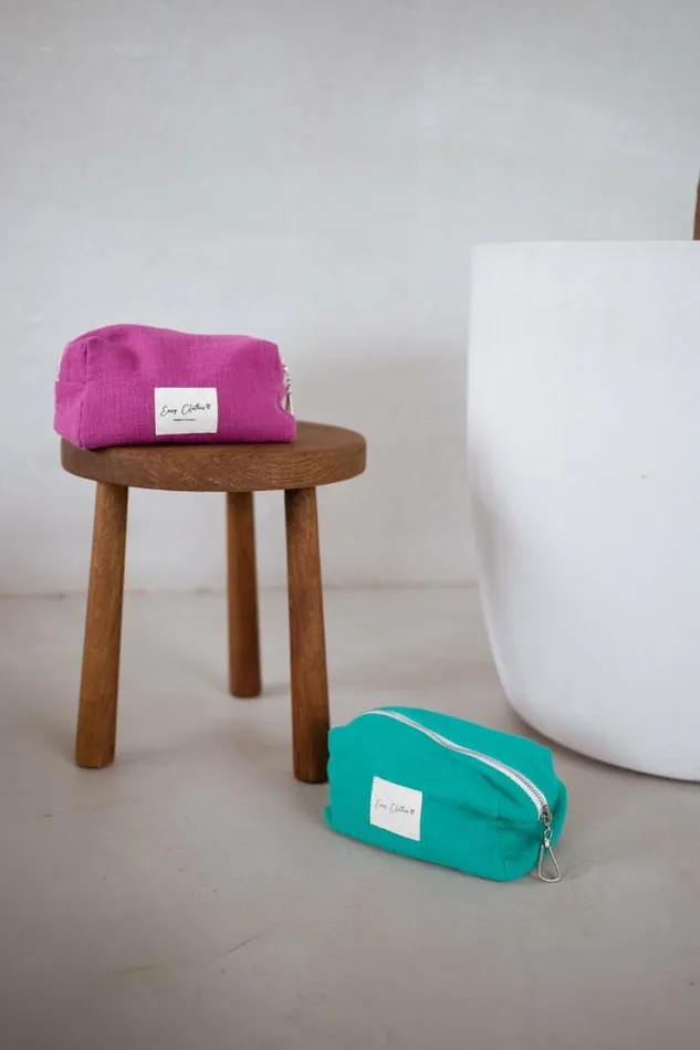 Easy Clothes Fuchsia Easy Clothes Linen Pouch Jewelry and Accessories Handbags Easy Clothes Fuchsia Easy Clothes Linen Pouch Jewelry and Accessories Handbags