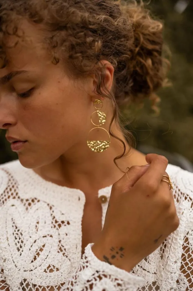Easy Clothes Golden Allon Earrings Jewelry and Accessories Earrings