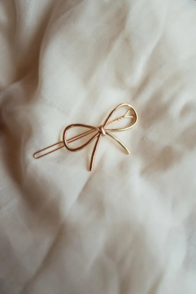 Easy Clothes Golden Arja Hair Clip Jewelry and Accessories Hair Clips Easy Clothes Golden Arja Hair Clip Jewelry and Accessories Hair Clips