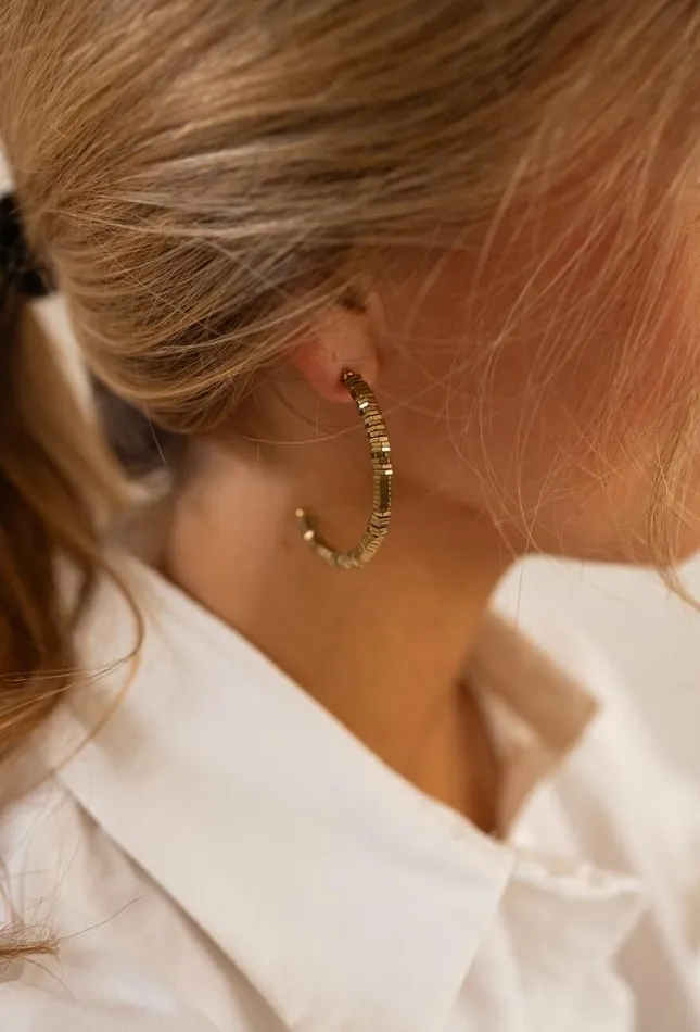 Easy Clothes Golden Meloe Earrings Jewelry and Accessories Earrings Easy Clothes Golden Meloe Earrings Jewelry and Accessories Earrings