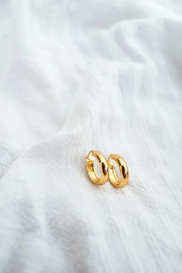 Easy Clothes Golden Sabry Earrings Jewelry and Accessories Earrings Easy Clothes Golden Sabry Earrings Jewelry and Accessories Earrings