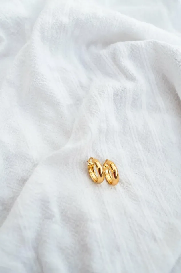 Easy Clothes Golden Sabry Earrings Jewelry and Accessories Earrings Easy Clothes Golden Sabry Earrings Jewelry and Accessories Earrings