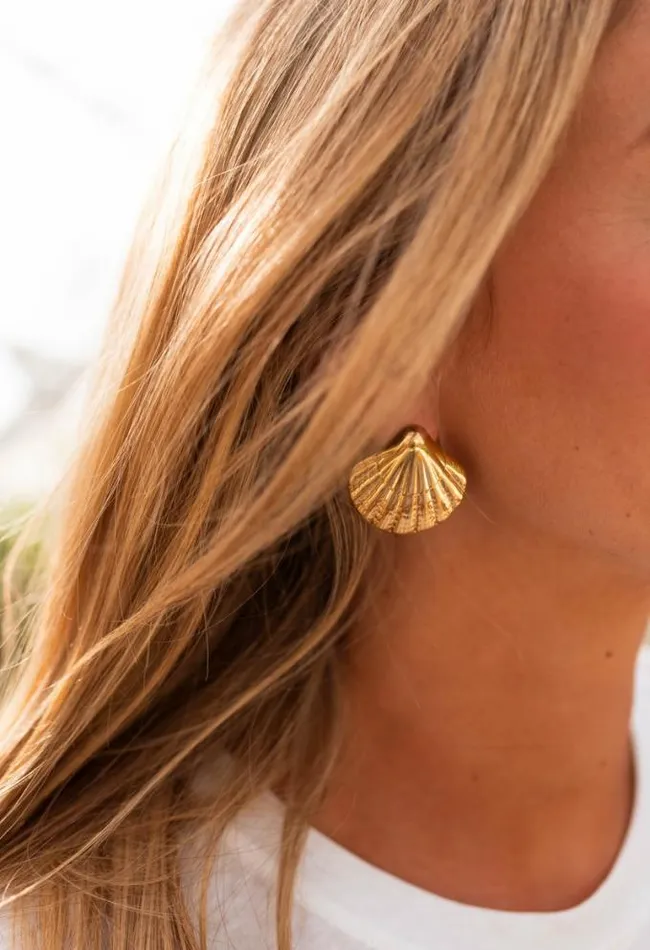 Easy Clothes Golden Shell Earrings Jewelry and Accessories Earrings Easy Clothes Golden Shell Earrings Jewelry and Accessories Earrings