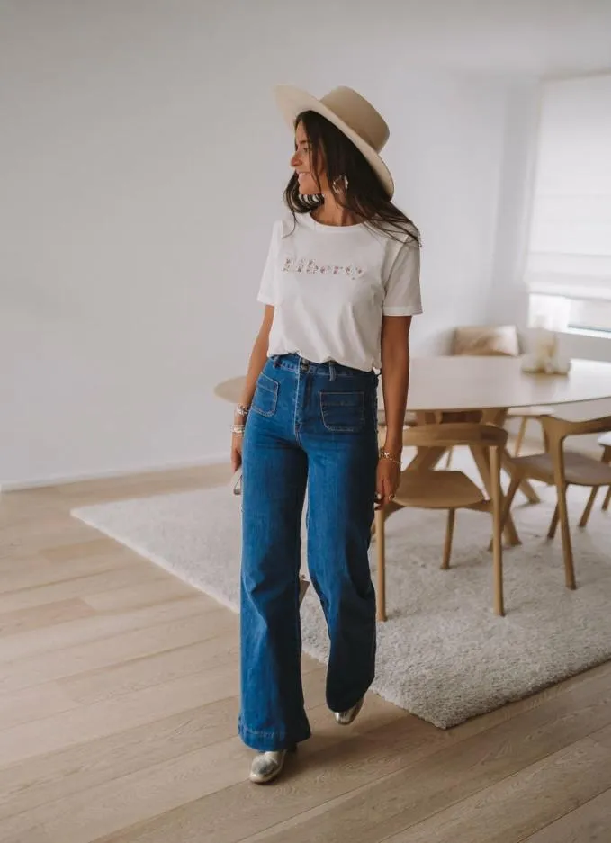 Easy Clothes Middle Blue Hugues Jeans Middle Blue Women039s Clothing Pants and Jeans Easy Clothes Middle Blue Hugues Jeans Middle Blue Women039s Clothing Pants and Jeans