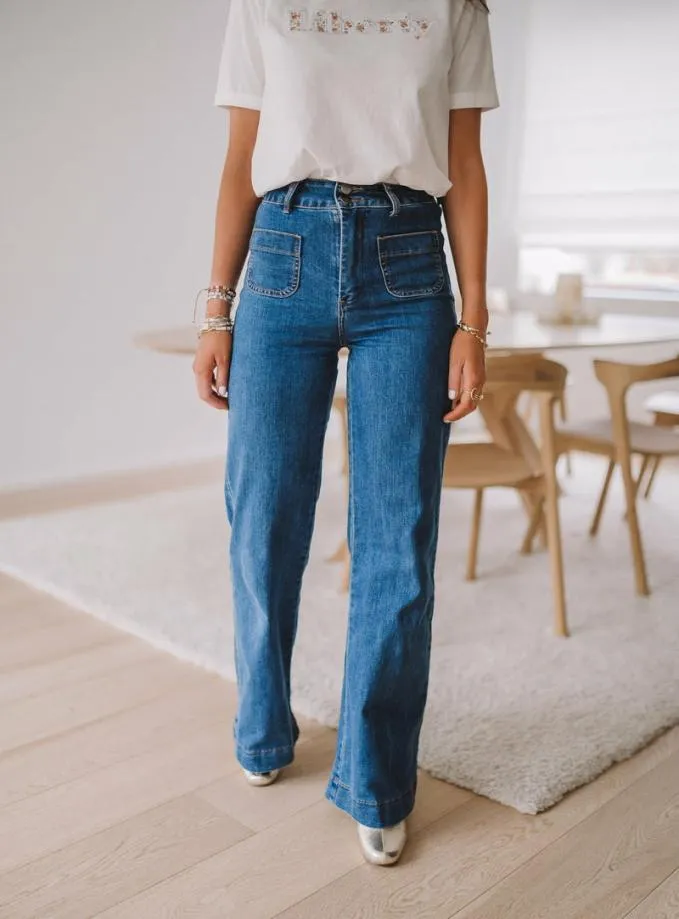 Easy Clothes Middle Blue Hugues Jeans Middle Blue Women039s Clothing Pants and Jeans Easy Clothes Middle Blue Hugues Jeans Middle Blue Women039s Clothing Pants and Jeans