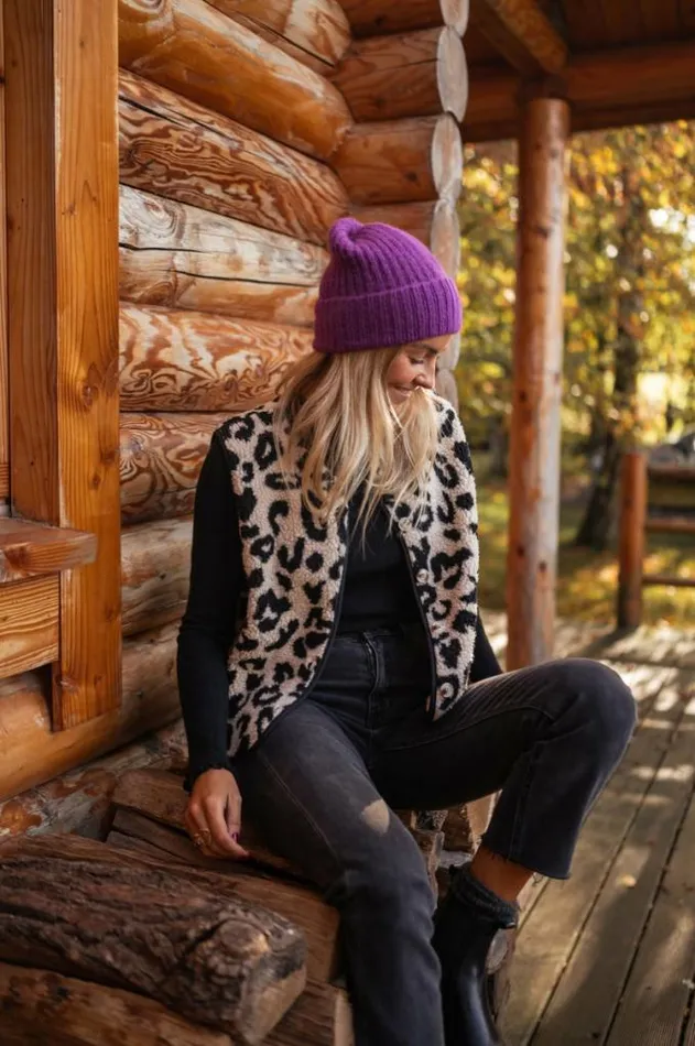 Easy Clothes Purple Sama Beanie Purple Jewelry and Accessories Hats and Beanies
