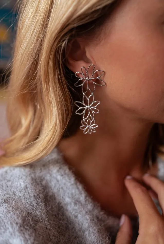 Easy Clothes Silvery Amiel Earrings Silvery Jewelry and Accessories Earrings