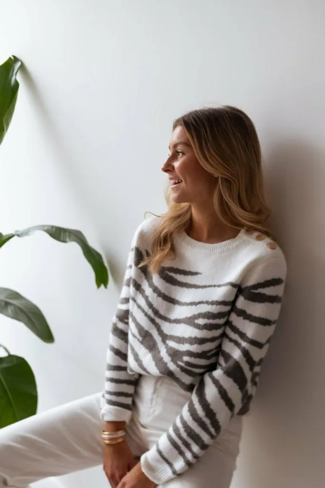 Easy Clothes White And Khaki Patterned Valley Sweater Women039s Clothing Sweaters