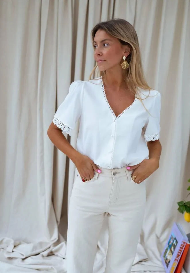 Easy Clothes White Celie Blouse Women039s Clothing Blouses Easy Clothes White Celie Blouse Women039s Clothing Blouses