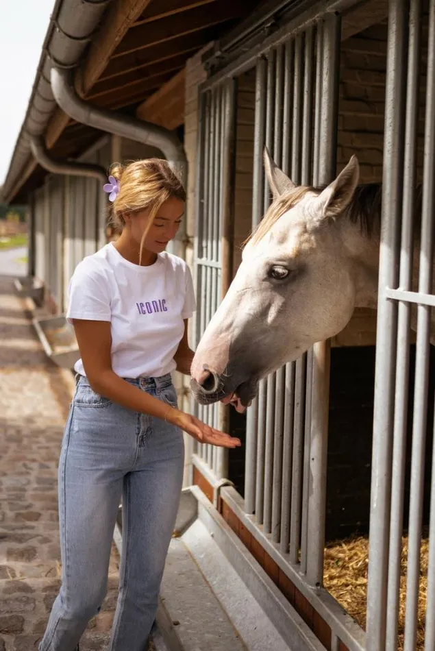 Easy Clothes White Iconic TShirt Women039s Clothing Tshirts Easy Clothes White Iconic TShirt Women039s Clothing Tshirts