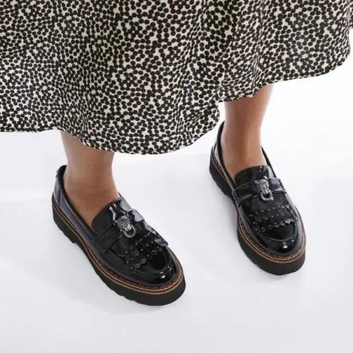 Evelina Black Patent Leather Women Moda In Pelle Brogues And Loafers