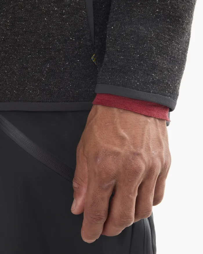 Falen Wooly Hooded Wool Sweatshirt Raven Men Klttermusen Fleeces and Sweaters