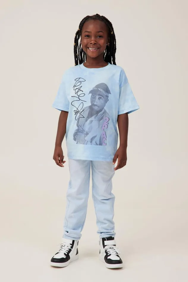 Girls 214 Tops and TShirts Cotton On License Drop Shoulder Short Sleeve Tee Lcn Bra 2pac Peacedusk Blue Tie Dye