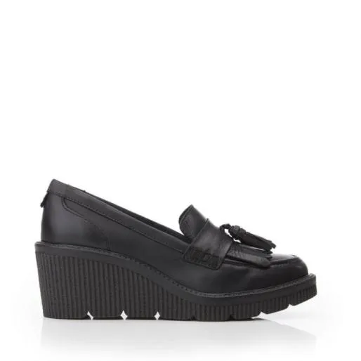 Gisela Black Leather Women Moda In Pelle Casual Shoes And Trainers