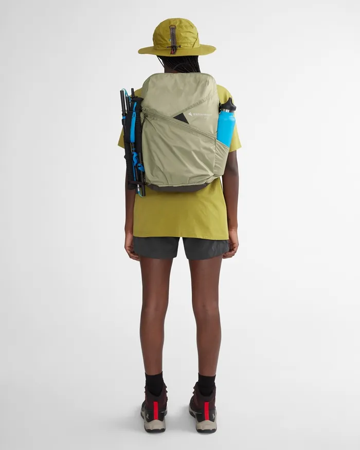 Gjalp Functional Backpack 18L Olive MenWomen Klttermusen SingleDay Backpacks 1832l