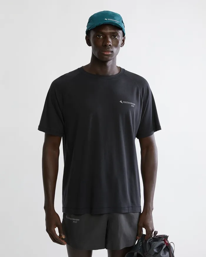 Groa Technical Short Sleeve Tee Ruby Red Men Klttermusen TShirts