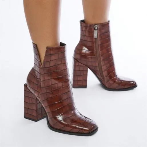 Kiani Brown Patent Mocc Croc Women Moda In Pelle Ankle Boots