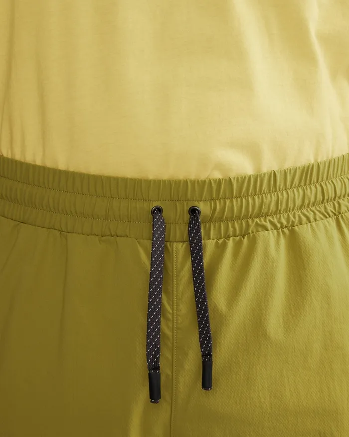 Laufey Lightweight Levitend Shorts Meadow Green Men Klttermusen Shorts