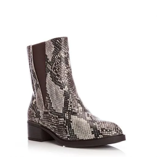 Lucine Camel Patent Women Moda In Pelle Ankle Boots Lucine Camel Patent Women Moda In Pelle Ankle Boots