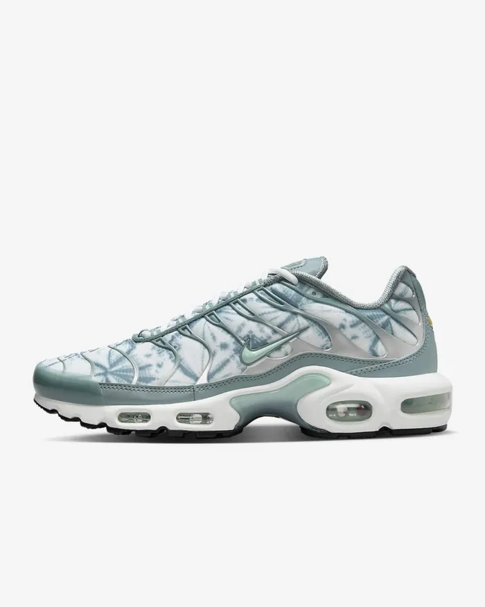 Men Air Max Plus Waterwaywhitesubwayfibreglass Nike Lifestyle