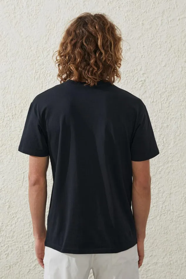 Men Graphic TShirts Cotton On Active Icon Tee Black Keep Running