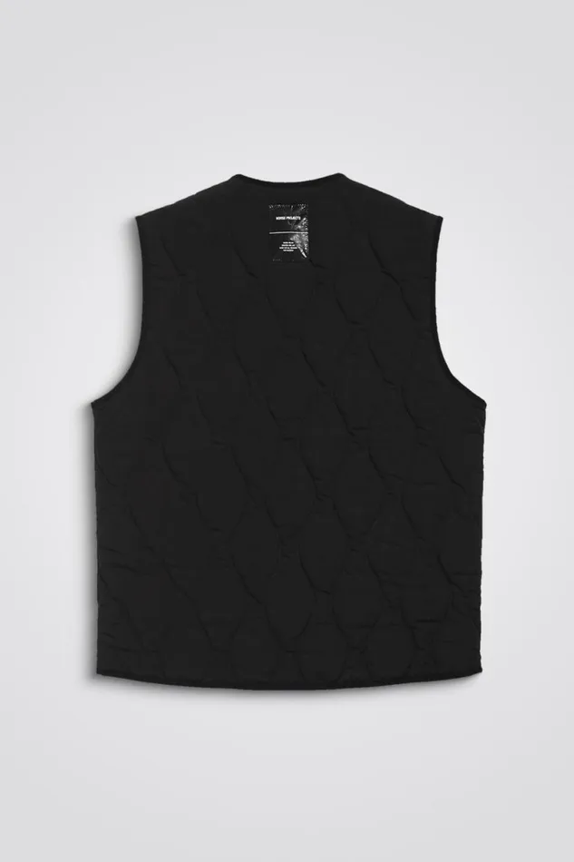Men Norse Projects Outerwear Peter Waxed Nylon Insulated Vest Black