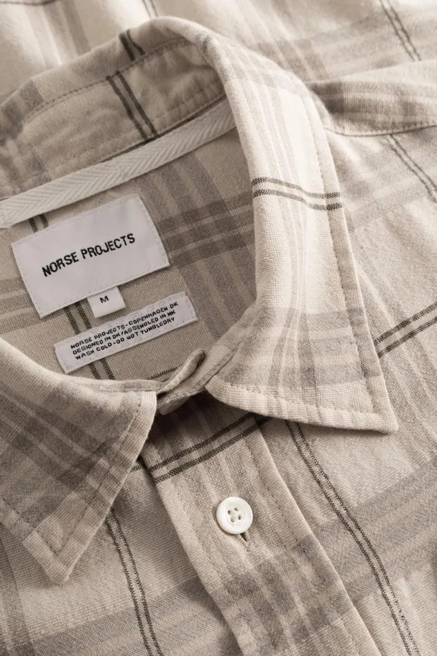 Men Norse Projects Shirting Ivan Relaxed Textured Check SS Shirt Oatmeal