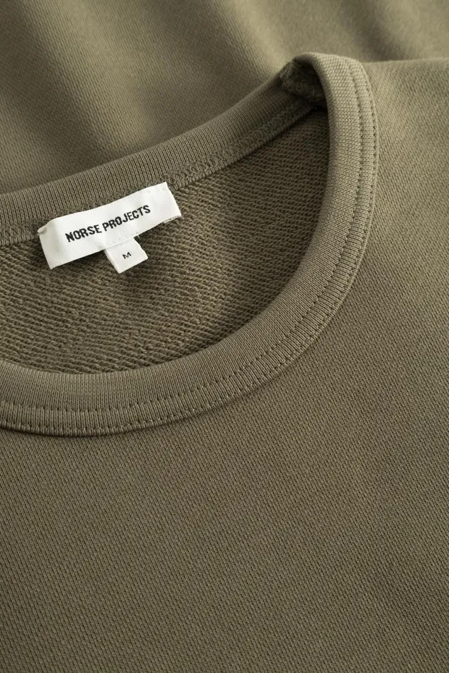 Men Norse Projects Sweatshirts Arne Relaxed Organic Chain Stitch Logo Sweatshirt Sediment Green