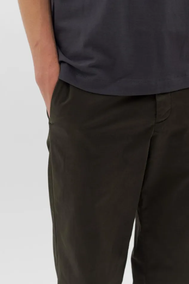 Men Norse Projects Trousers Aros Regular Italian Brushed Twill Chino Beech Green
