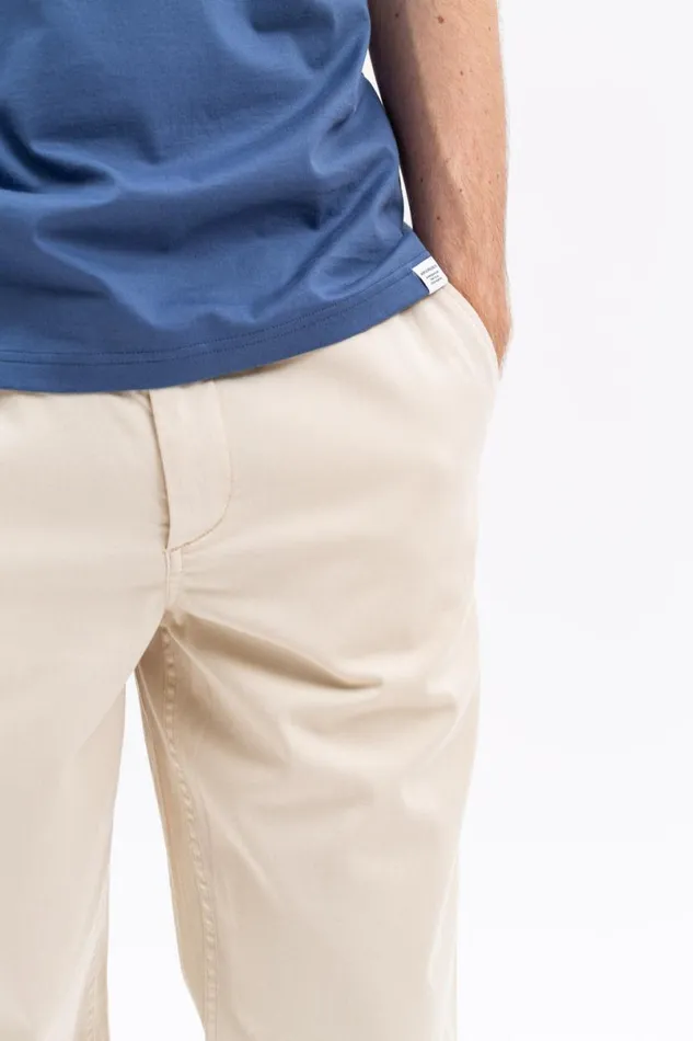 Men Norse Projects Trousers Ezra Light Stretch Oatmeal