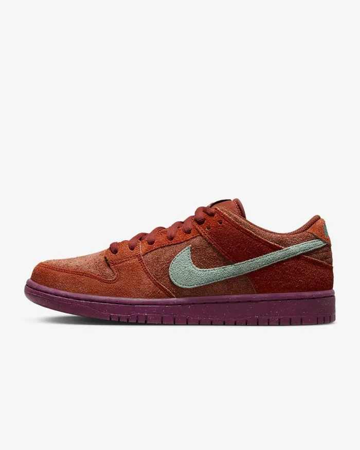 Men Sb Dunk Low Pro Premium Mystic Redrugged Orangerosewoodemerald Rise Nike Skateboarding Men Sb Dunk Low Pro Premium Mystic Redrugged Orangerosewoodemerald Rise Nike Skateboarding